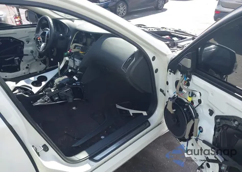 2023 Infiniti Q50 Luxe z USA, uszkodzony, nr VIN JN1EV7BP7PM510619